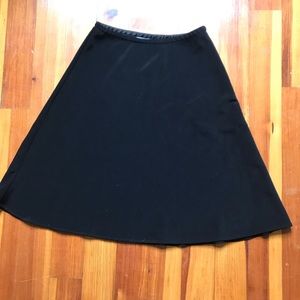 White House black market black skirt, size 4